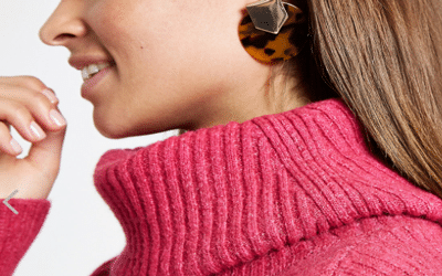 Clous d'oreilles dorés écaille de tortue
